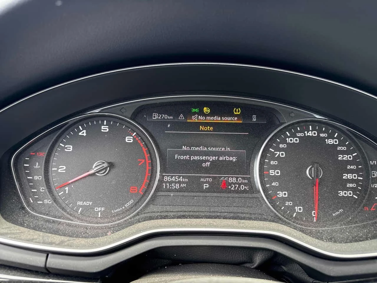 Audi A4 QUATTRO * ГЛАВНО ПРЕДСТАВИТЕЛСТВО НА AUDI* , снимка 8 - Автомобили и джипове - 55538891