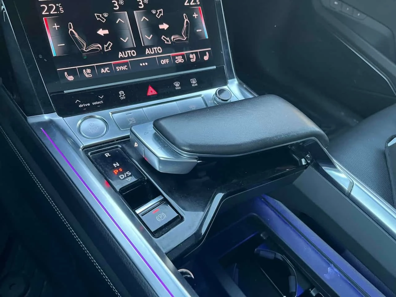 Audi E-Tron * Technik * CARFAX * ������ * ��������� * 360 ���  | Mobile.bg � ����������� 13