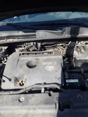 Toyota Rav4 2.2 D4D 136кс НА ЧАСТИ , снимка 7