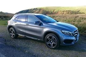 Mercedes-Benz GLA 220  - [1] 