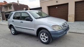  Mercedes-Benz ML 230