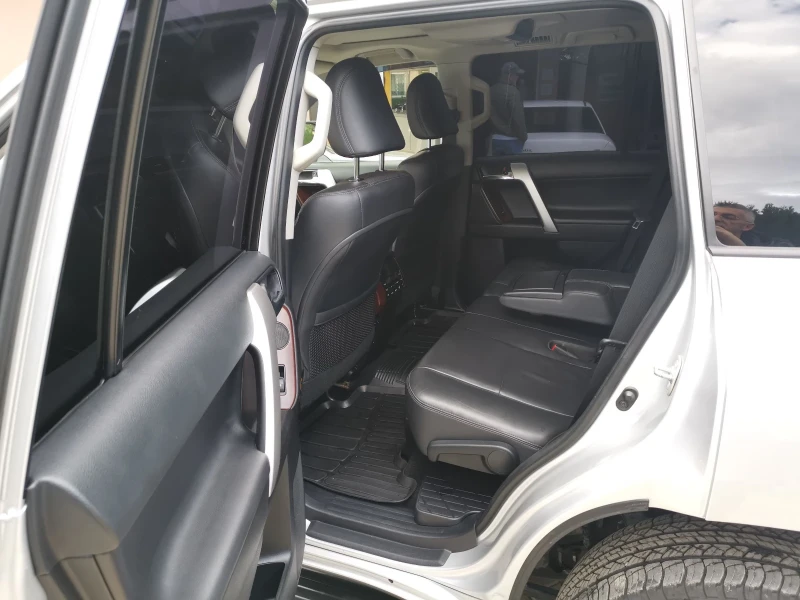 Toyota Land cruiser LC150 6+ 1 UNIKAT , снимка 12 - Автомобили и джипове - 47543189