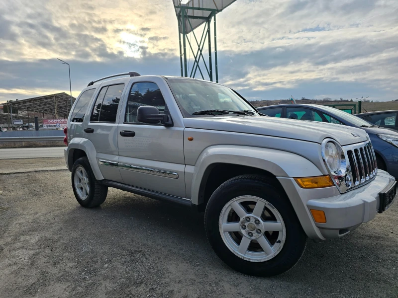 Jeep Cherokee 2.8CRDi-Face, Koja, Avtomat, снимка 2 - Автомобили и джипове - 49312575