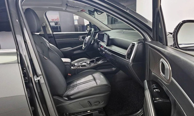 Kia Sorento Gasoline 2.5T 2WD Noblesse, снимка 10 - Автомобили и джипове - 52109786