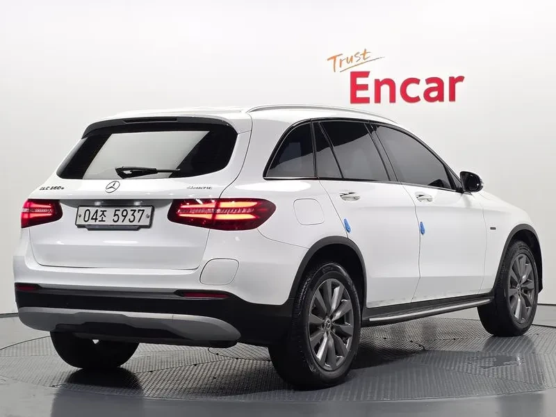 Mercedes-Benz GLC 350 4MATIC - САМО 30% АВАНС, снимка 3 - Автомобили и джипове - 56071786