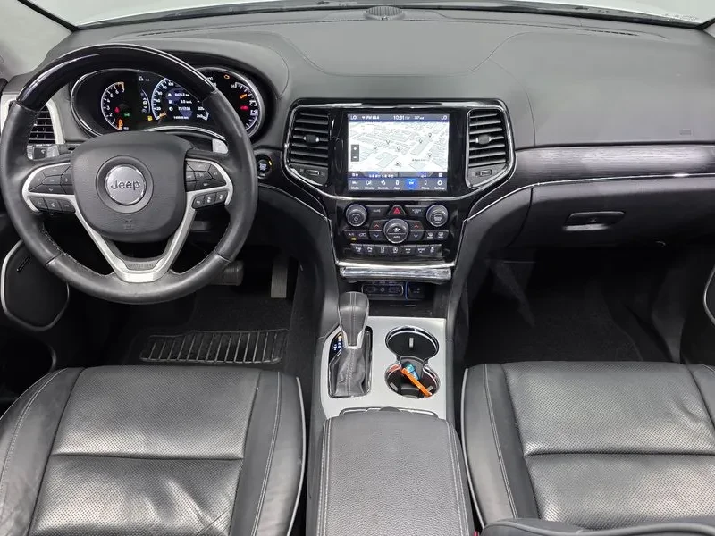 Jeep Cherokee 3.6 Summit/ HARMAN K/ DIST/ PANO/ ПАМЕТ/ ОБДУХВАНЕ, снимка 7 - Автомобили и джипове - 56590832