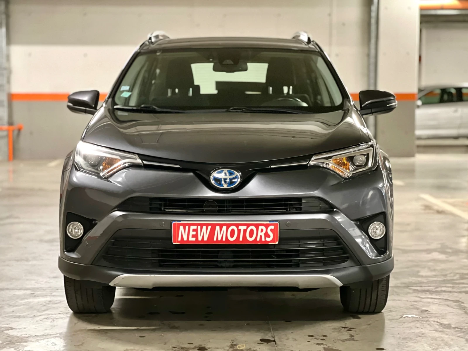 Toyota Rav4 2.5Hybrid-лизинг през Уникредит по 365 лева на мес - изображение 2