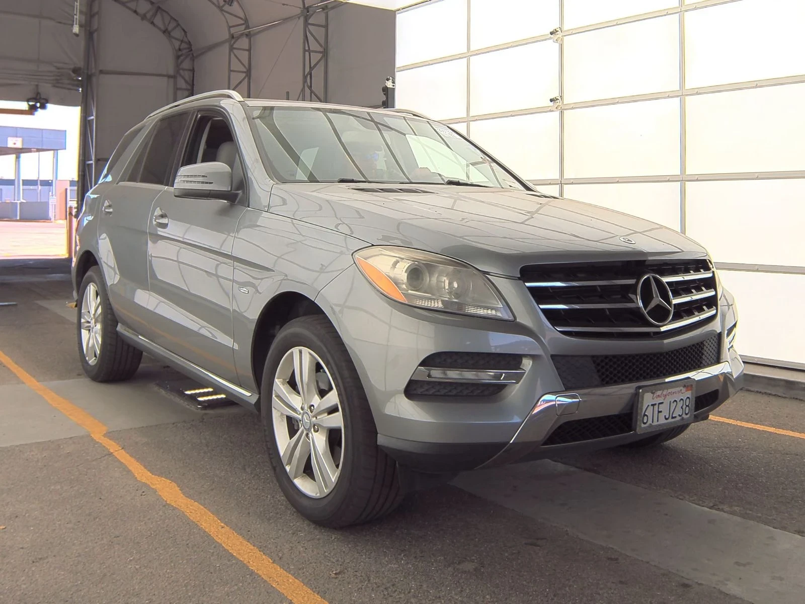 Mercedes-Benz ML 350 4Matic* Камера* Подгрев* 178.000КМ - [1] 