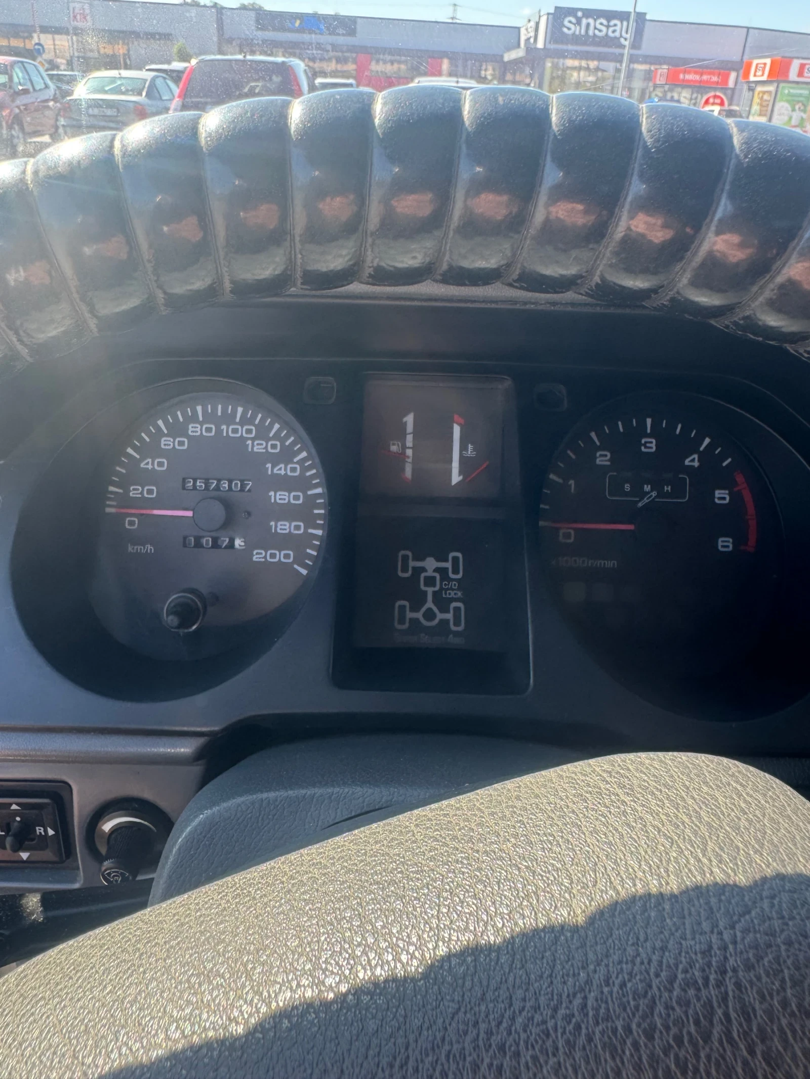 Mitsubishi Pajero  - изображение 8