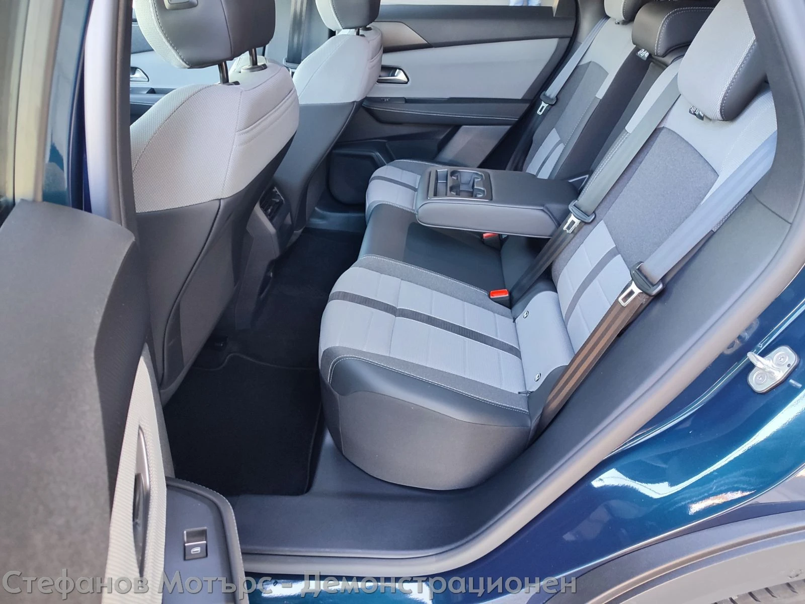 Opel Grandland X Grandland GS 48V Hybrid  MY25, снимка 12 - Автомобили и джипове - 51615380