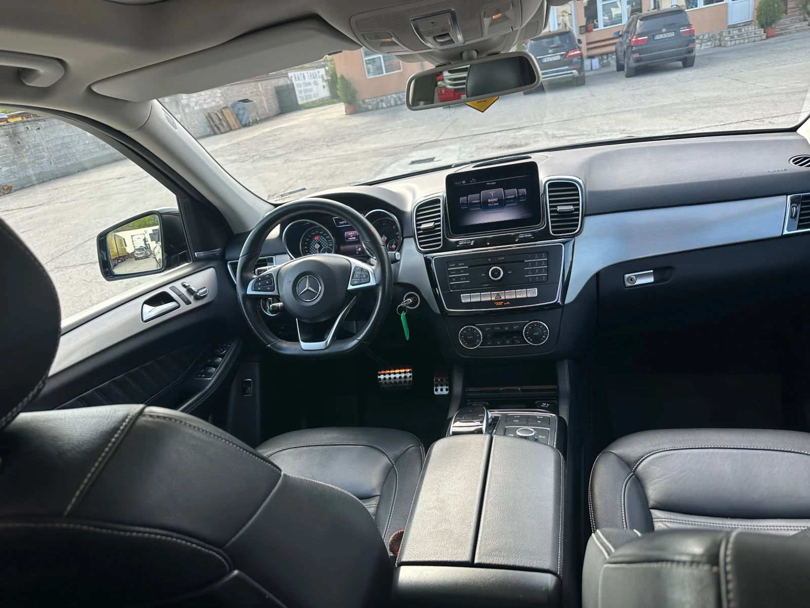 Mercedes-Benz GLE 350, снимка 6 - Автомобили и джипове - 53787001