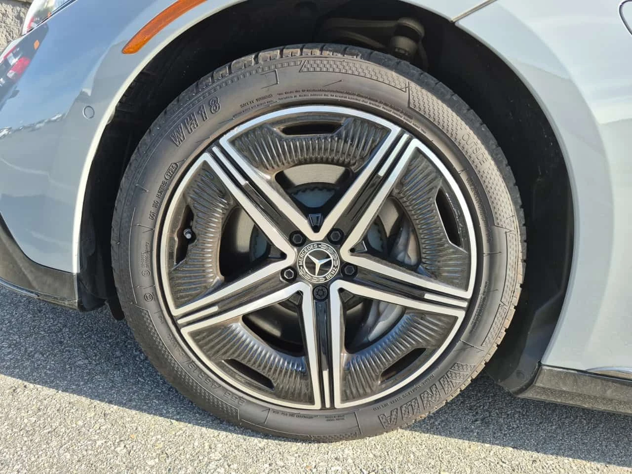 Mercedes-Benz EQE 500| 2 �����| HUD| 360| PANO| CARFAX | Mobile.bg � ����������� 5