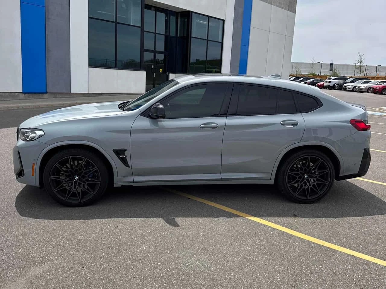 BMW X4 * Competition * 360 * H/K * ОБДУХВАНЕ * CARPLAY, снимка 2 - Автомобили и джипове - 54623630