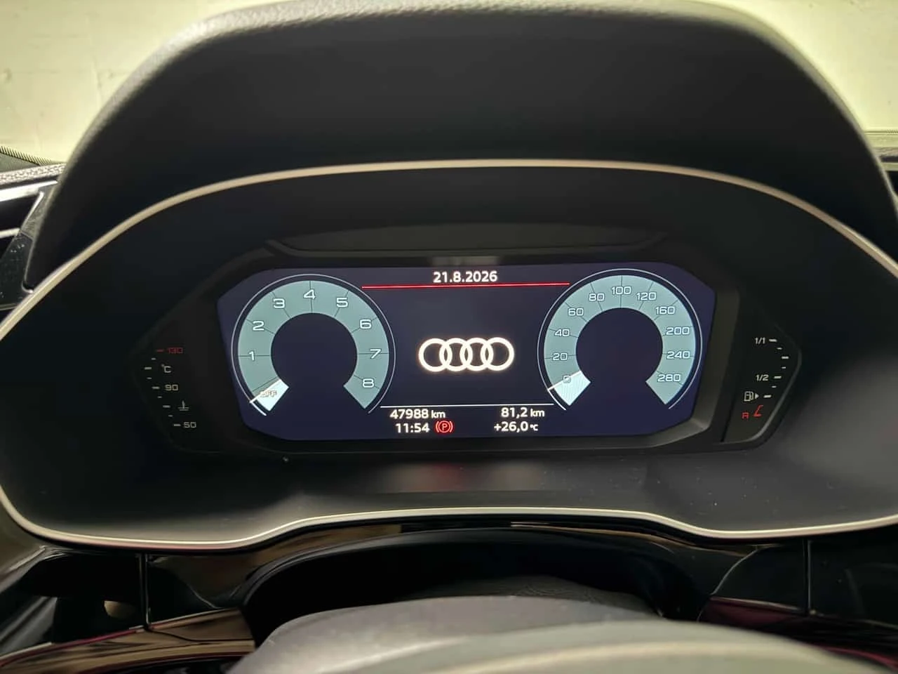 Audi Q3 * Komfort * CARFAX * ЦЕНА ДО БГ, снимка 8 - Автомобили и джипове - 55781737