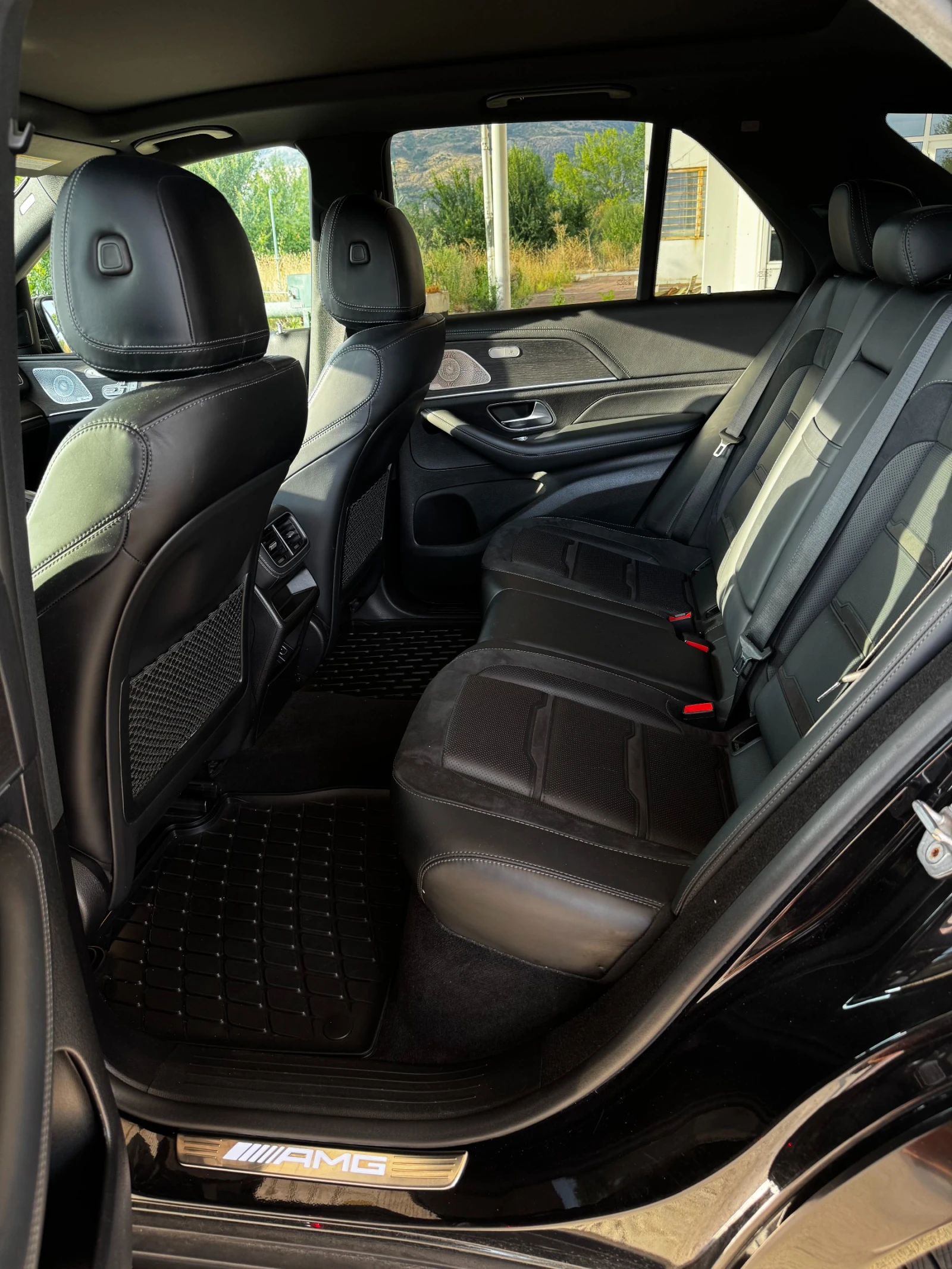 Mercedes-Benz GLE 53 4MATIC AMG PERFORMANCE/NIGHT PACKET/ALCANTARA, снимка 10 - Автомобили и джипове - 55935351