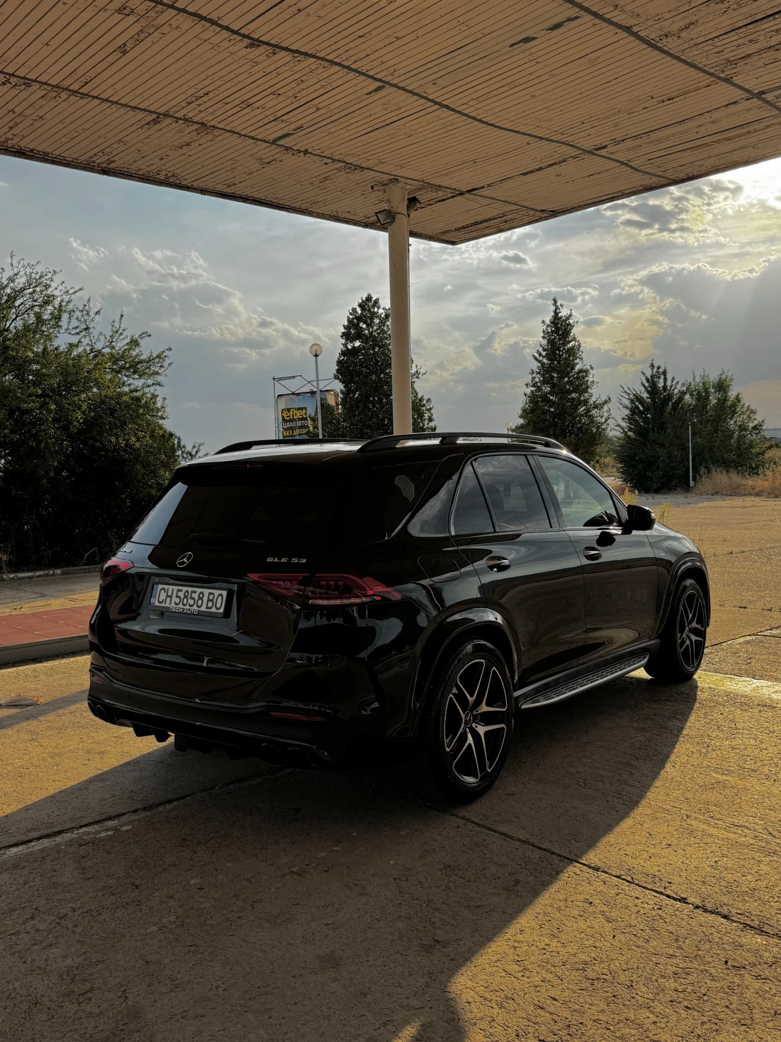 Mercedes-Benz GLE 53 4MATIC AMG PERFORMANCE/NIGHT PACKET/ALCANTARA, снимка 5 - Автомобили и джипове - 55935351