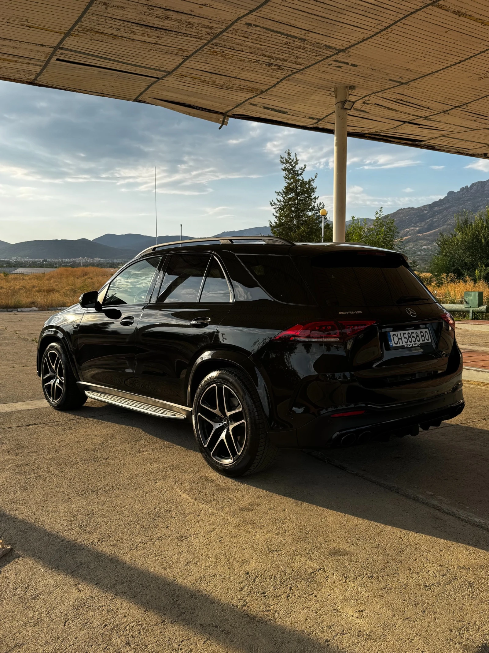 Mercedes-Benz GLE 53 4MATIC AMG PERFORMANCE/NIGHT PACKET/ALCANTARA, снимка 7 - Автомобили и джипове - 55935351