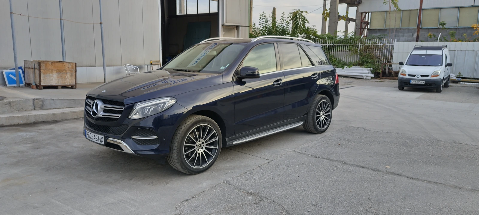Mercedes-Benz GLE 350, снимка 4 - Автомобили и джипове - 56215267