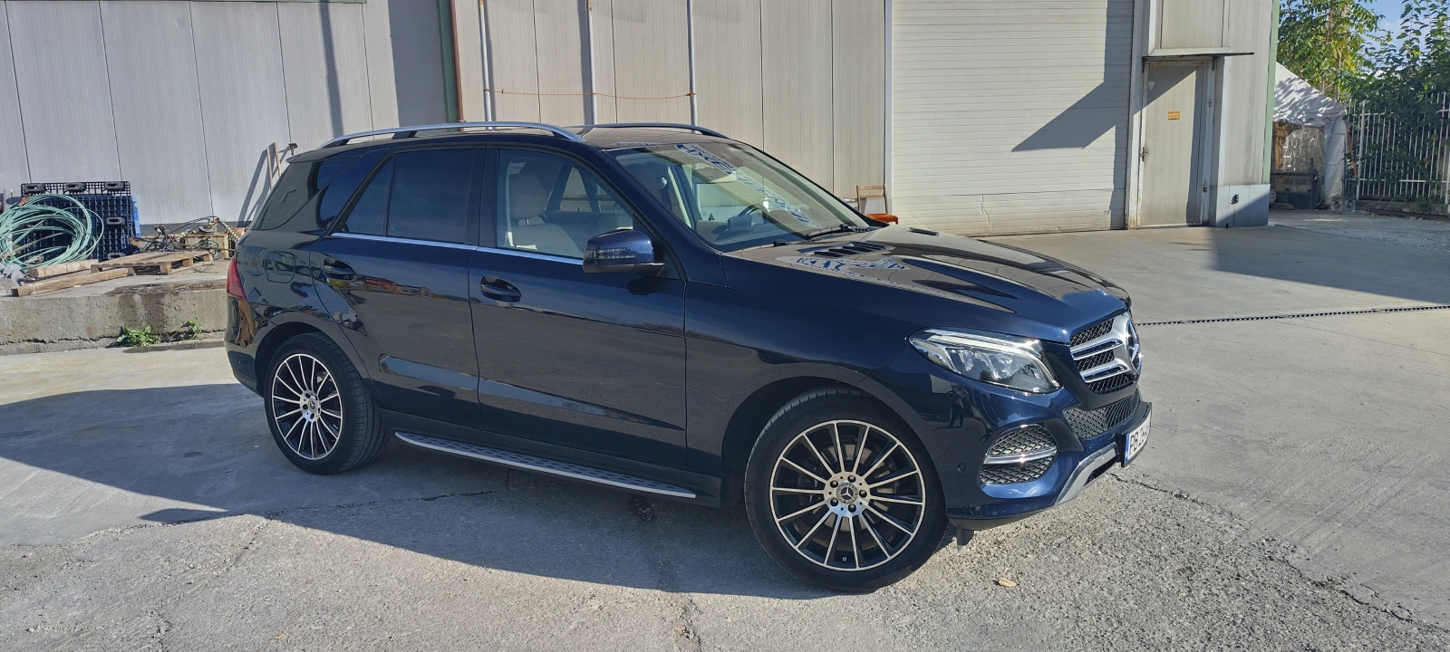Mercedes-Benz GLE 350, снимка 3 - Автомобили и джипове - 56215267