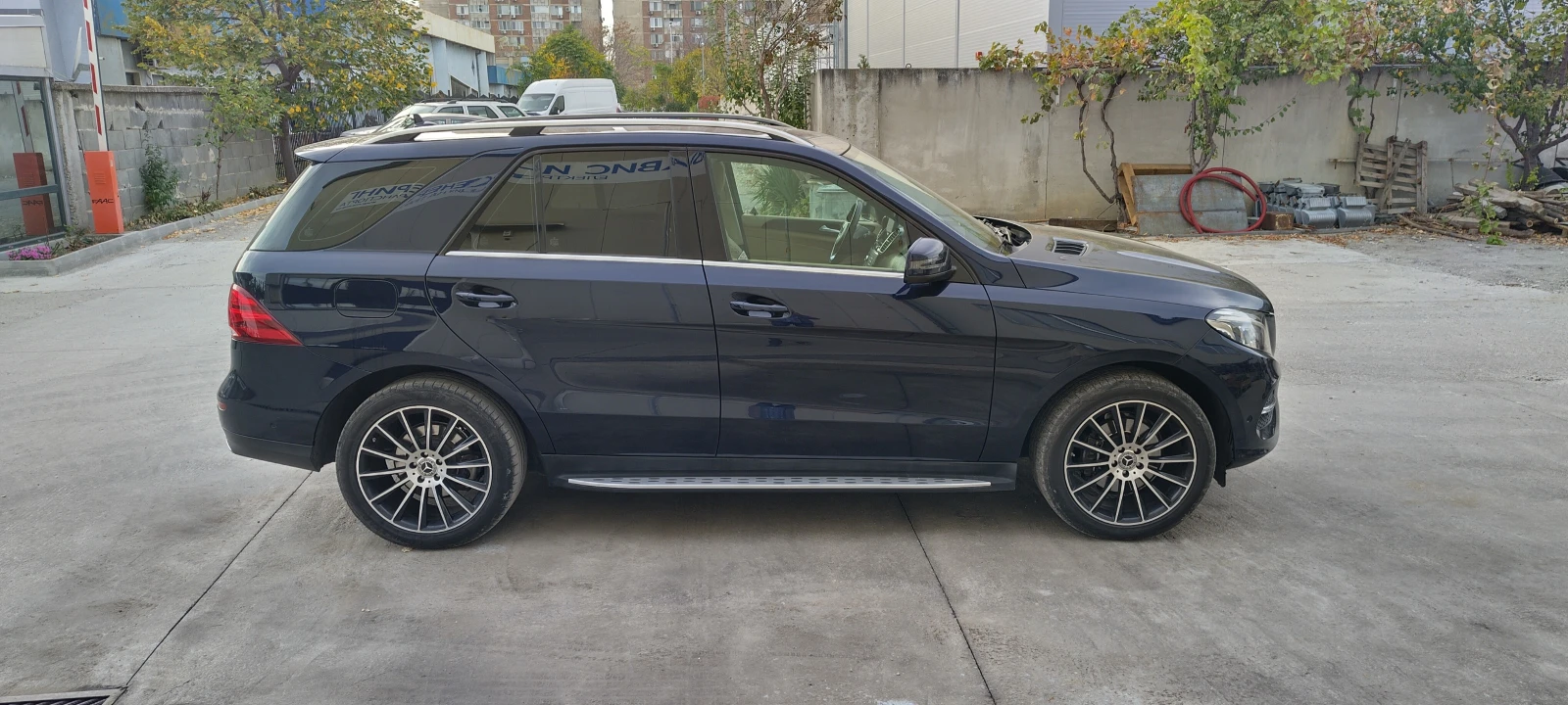 Mercedes-Benz GLE 350, снимка 5 - Автомобили и джипове - 56215267