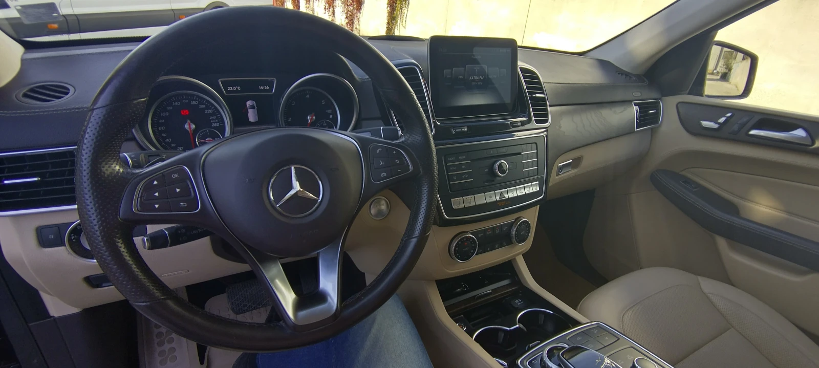 Mercedes-Benz GLE 350, снимка 10 - Автомобили и джипове - 56215267