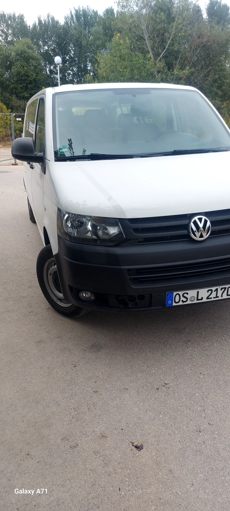 VW T5, снимка 3 - Бусове и автобуси - 52913181