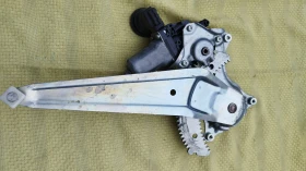 TOYOTA RAV4 2013-2018 Брави и стъклоповдигачи леви орилинални, снимка 6