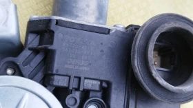 TOYOTA RAV4 2013-2018 Брави и стъклоповдигачи леви орилинални, снимка 9