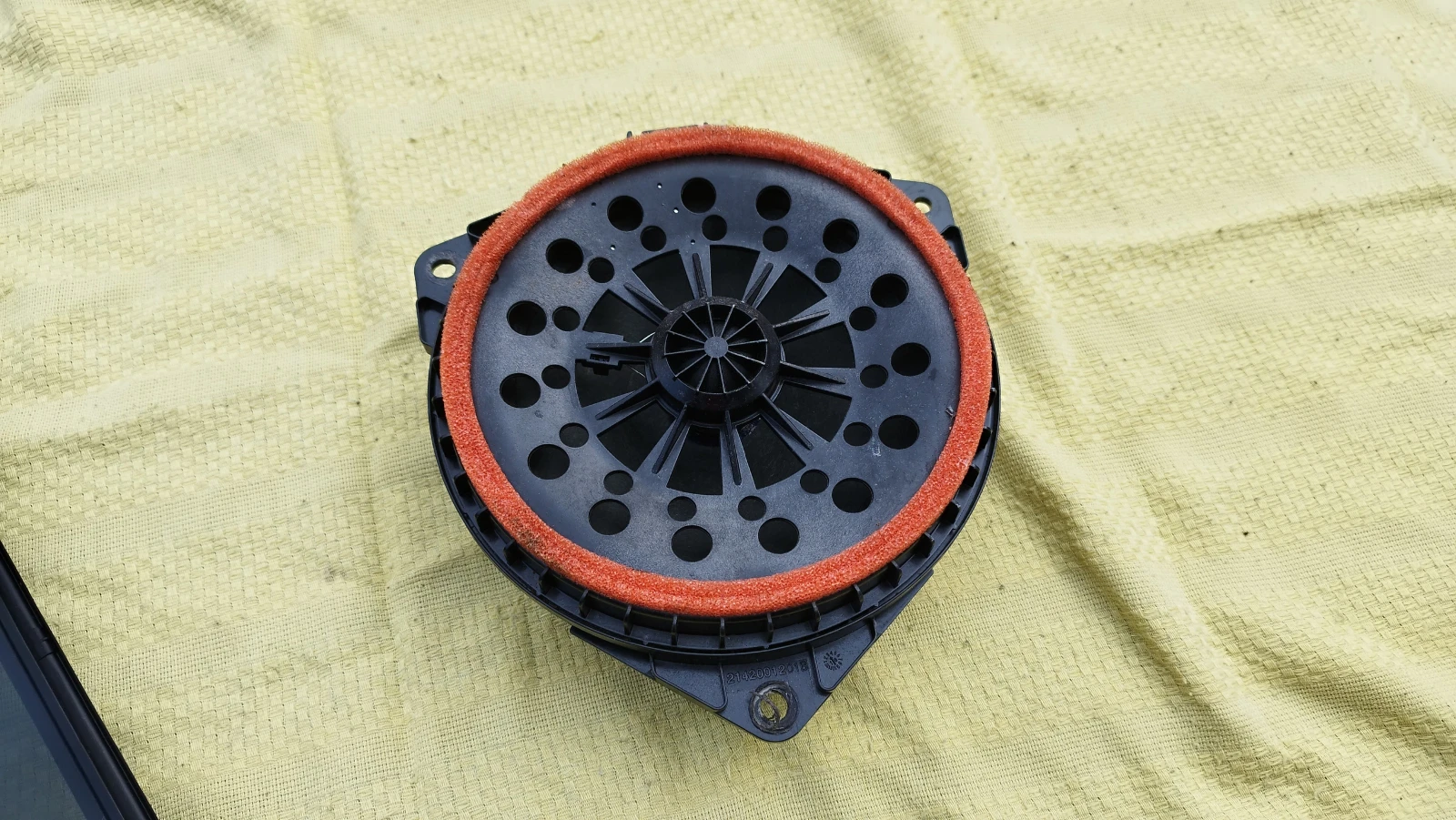 TOYOTA RAV4 2013-2018 ����� � ��������������� ���� ���������� | Mobile.bg � ����������� 12