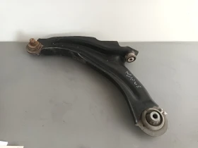 Носач ляв рено клио 1.5дци 17г 