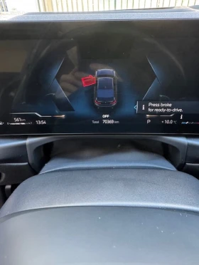 BMW 330 X Drive 300D, снимка 9