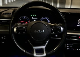 Kia K5 Джойстик* Обдухване* Keyless* Сензори, снимка 14