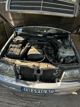 Mercedes-Benz C 180, снимка 11