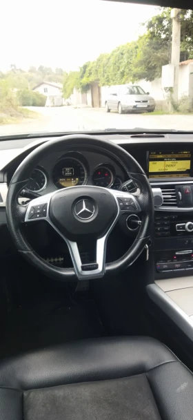 Mercedes-Benz E 220 Avantgarde, 7 G Tronic, AMG пакет, снимка 17