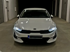 ������ Kia K5