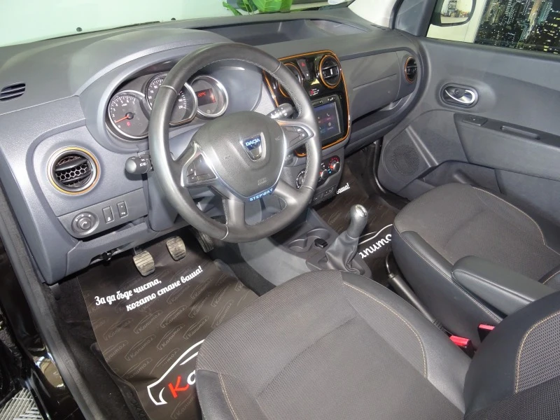 Dacia Dokker STEPWAY 1.5DCI, снимка 8 - Автомобили и джипове - 45205427