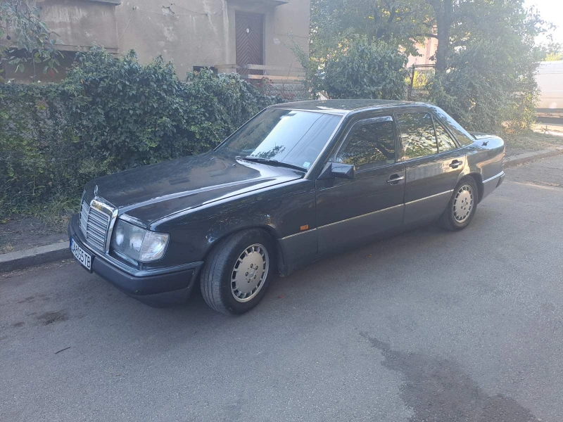 Mercedes-Benz 124, снимка 1 - Автомобили и джипове - 46896748