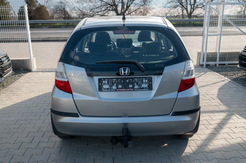 Honda Jazz 1.4* Автоматик* 99кс* , снимка 8 - Автомобили и джипове - 48322146