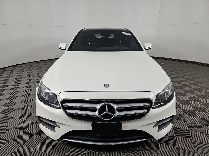 Mercedes-Benz E 300 burmester* multibeam led* Parking Assist, снимка 2 - Автомобили и джипове - 48825494