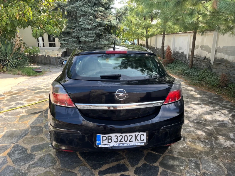 Opel Astra GTD, снимка 2 - Автомобили и джипове - 51623945