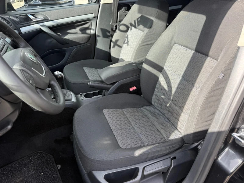 Skoda Octavia 1.9TDI* 4x4 * ФЕЙСЛИФТ* ЧИСТО НОВА * ЛИЗИНГ, снимка 9 - Автомобили и джипове - 52179306