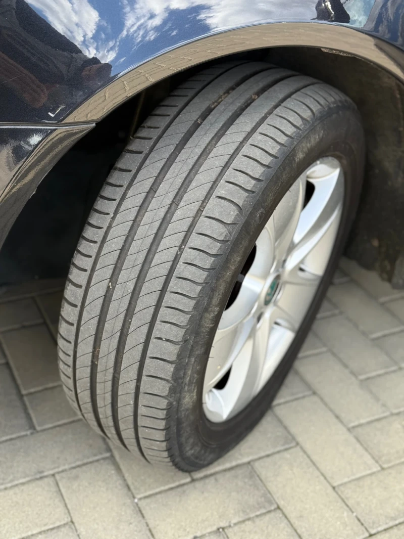 Skoda Octavia 1.9TDI* 4x4 * ФЕЙСЛИФТ* ЧИСТО НОВА * ЛИЗИНГ, снимка 14 - Автомобили и джипове - 52179306