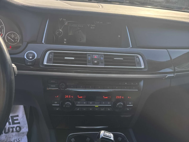 BMW 750 CARFAX* АВТОФИНАНСИРАНЕ БЕЗ ПЪРВОНАЧАЛНА ВНОСКА, снимка 8 - Автомобили и джипове - 52799703