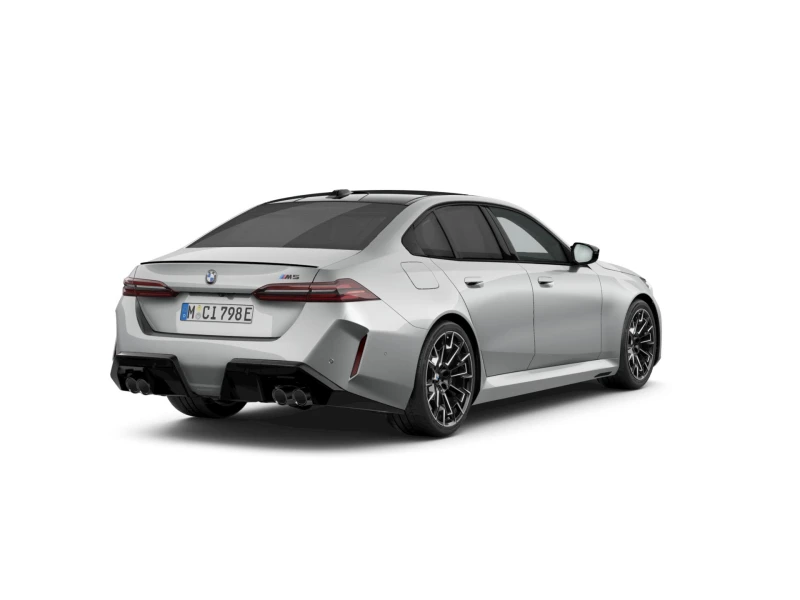 BMW M5 Sedan, снимка 3 - Автомобили и джипове - 53118301