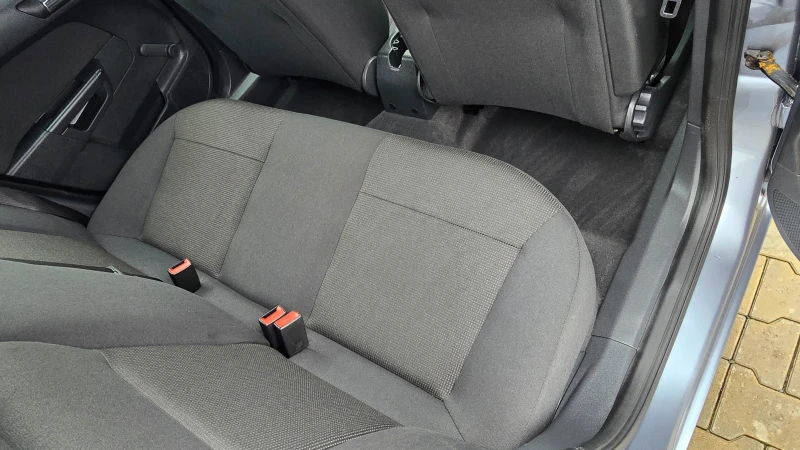 Opel Astra 1.4* 90Кс* фейслифт, снимка 15 - Автомобили и джипове - 53190965
