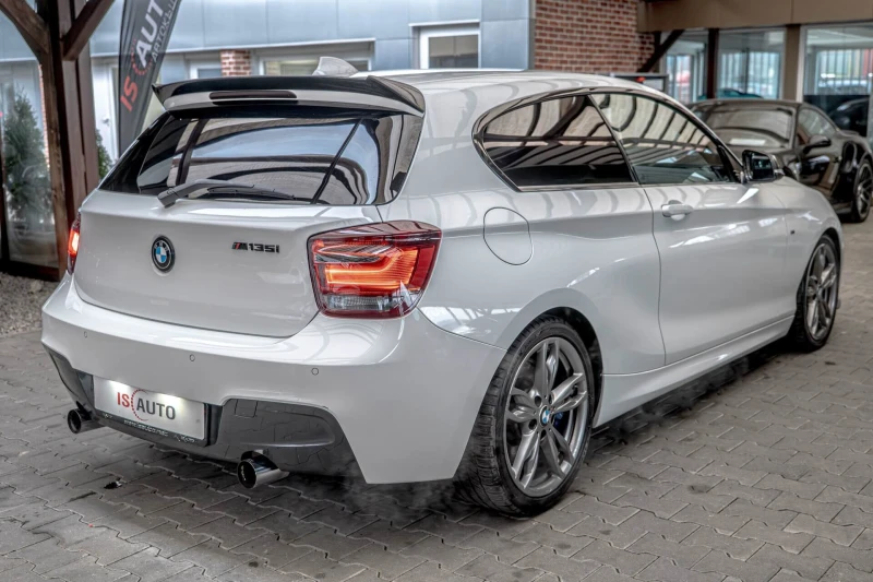 BMW 135 M-Technic/Алкантар/Спортен дисплей/Harman Kardon/П, снимка 6 - Автомобили и джипове - 53448193
