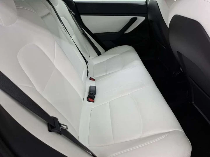 Tesla Model 3  4х4 Европейска facelift - изображение 10