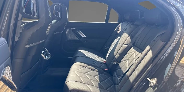BMW 750 e xDrive M-Sport Pro = NEW = Гаранция - изображение 9