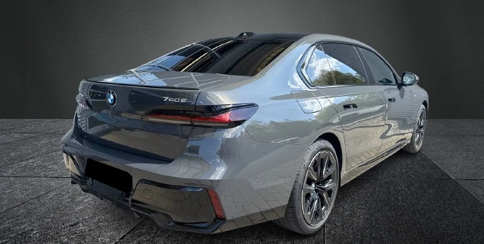 BMW 750 e xDrive M-Sport Pro = NEW = Гаранция - изображение 2
