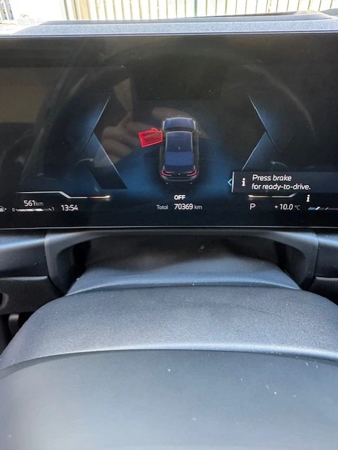 BMW 330 X Drive 300D, снимка 9 - Автомобили и джипове - 53647245